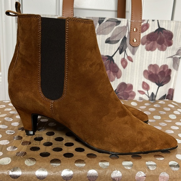 Beautiful suede Di Donna booties - Picture 6 of 6